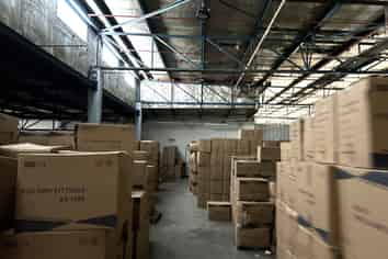 Versatile Industrial Unit with Prime Access