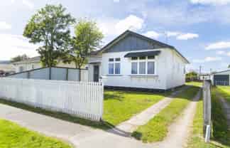 8 Wellington Street, Te Hapara
