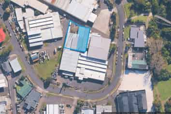 Functional 784m² Unit in Otara 