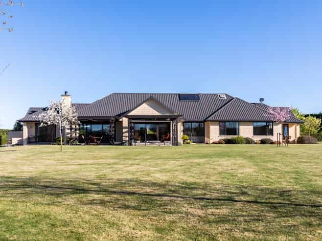 52 Bayley Road, Fernside