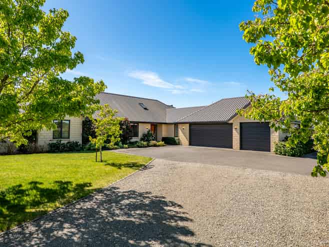 52 Bayley Road, Fernside