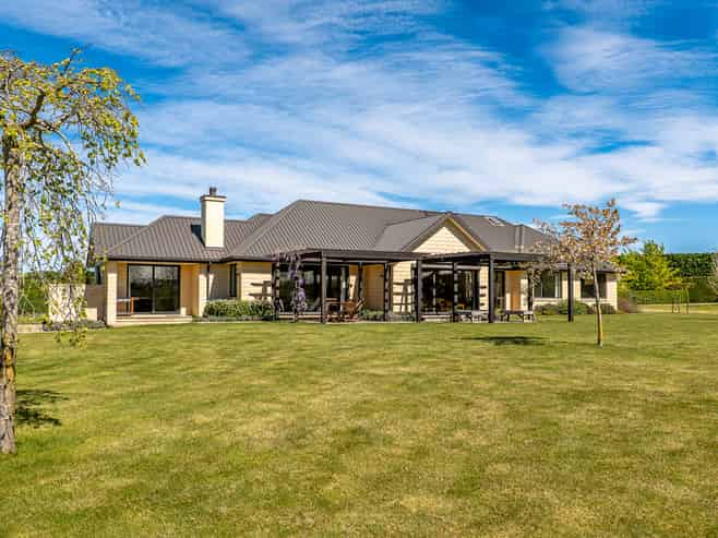52 Bayley Road, Fernside