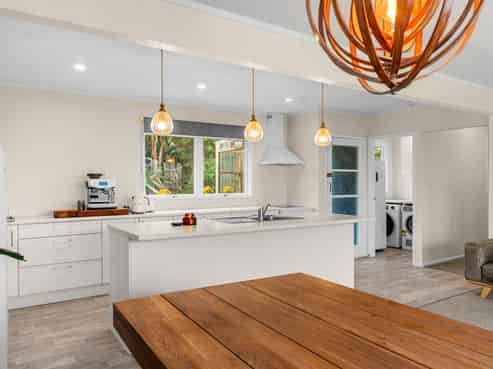 252 Lawrence Road, Mangawhai