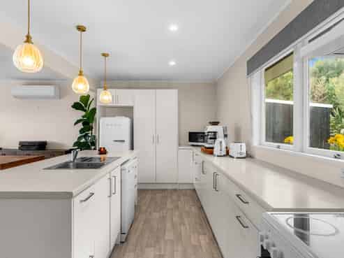 252 Lawrence Road, Mangawhai