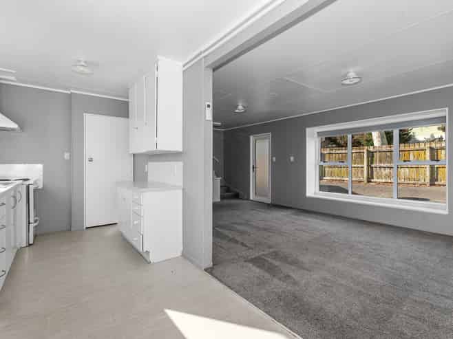 14B  Raurimu Avenue, Onerahi
