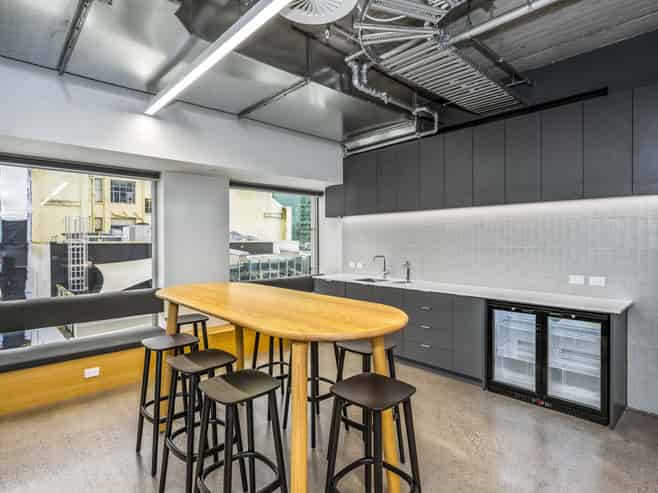 Fully-fitted downtown office