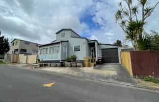 131E St Georges Road, Avondale