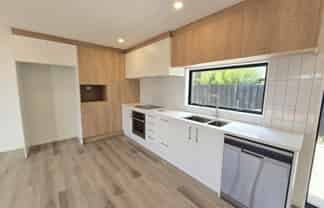 3/24 Shakespeare Road, Waltham