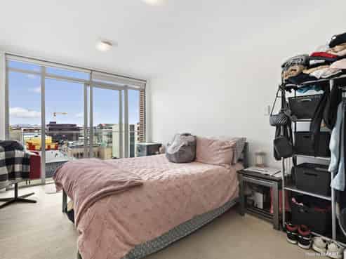 702/15 Holland Street, Te Aro