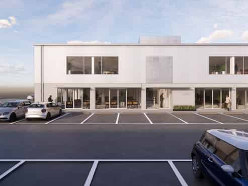 Bare land with neighbouring opportunities