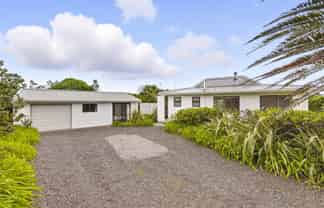 5 Norna Grove, Waikawa Beach
