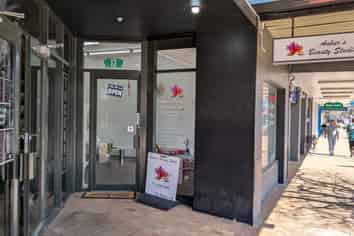 Top location for a Retail Shop - Main Street.