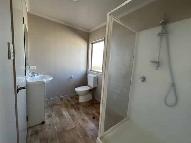 7 Gary John Lane, Frankton