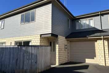 7 Gary John Lane, Frankton