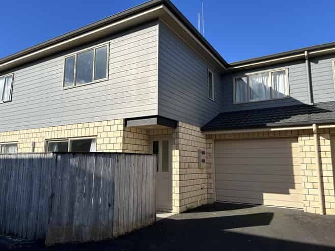 7 Gary John Lane, Frankton