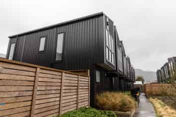 4/24 Fitzherbert Road, Wainuiomata