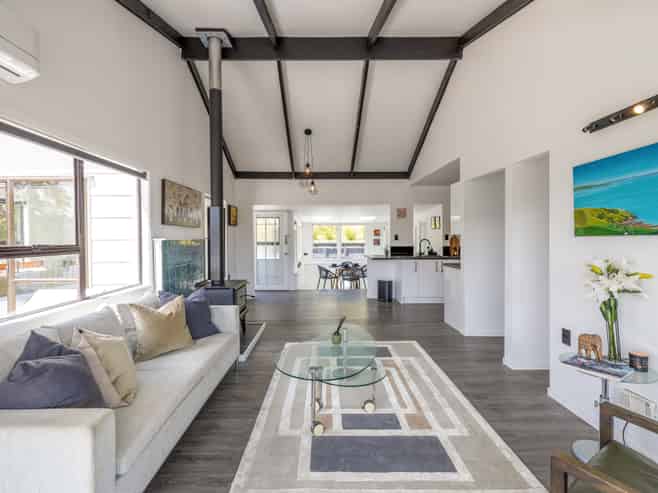 22 Wharf Road, Ostend