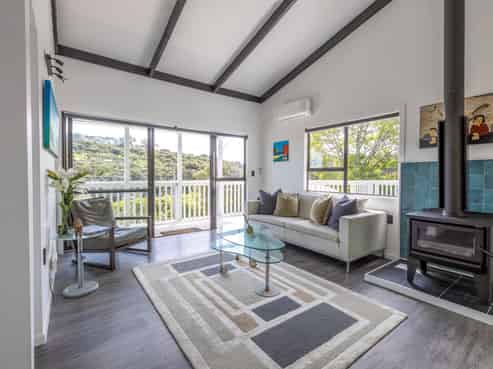 22 Wharf Road, Ostend