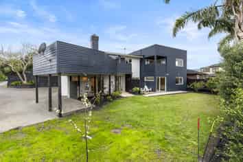 16 Landop Terrace, Howick