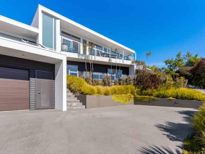 1 St Remy Lane, Redcliffs