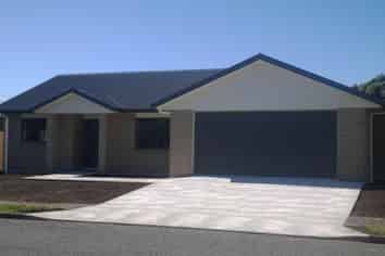 1 Toru St, Waikanae Beach