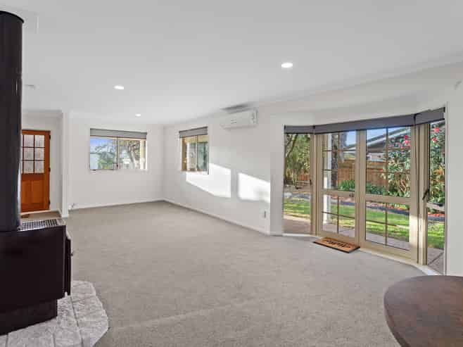 79 Norfolk Crescent, Otaki