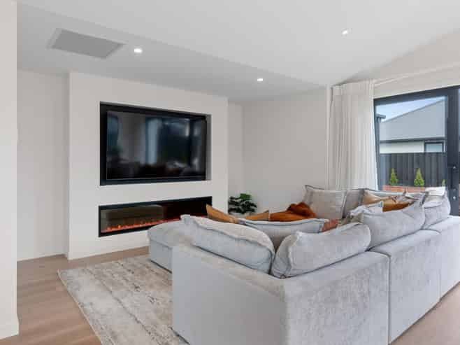 8 Bamberger Way, Rangiora
