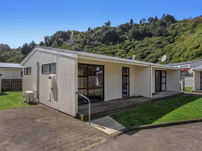 1-6/163A Commerce Street, Whakatane