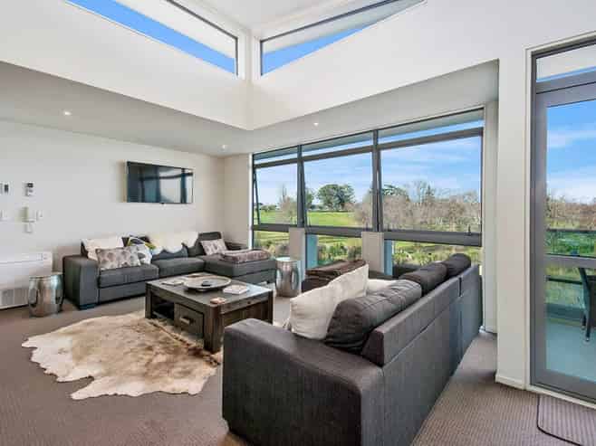 15/14 Norman Smith Street, Nukuhau