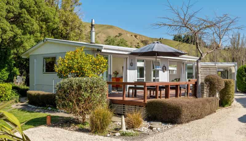 55 Kekerengu Road, Clarence