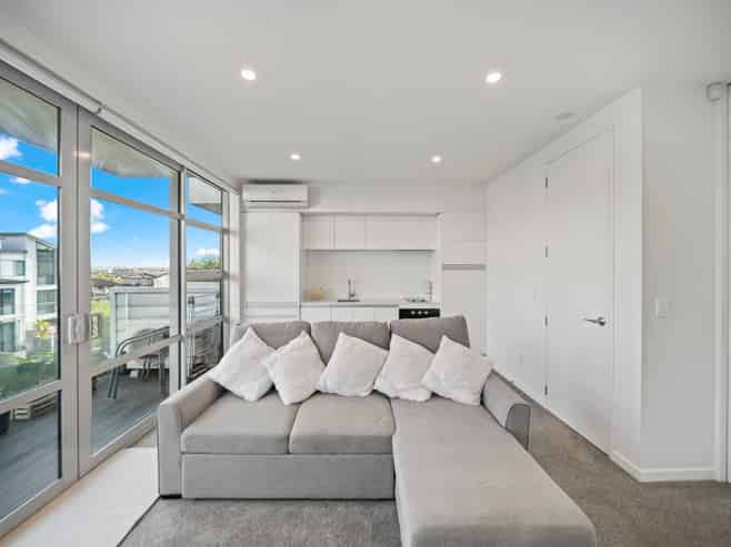 383 Murphys Road, Flat Bush