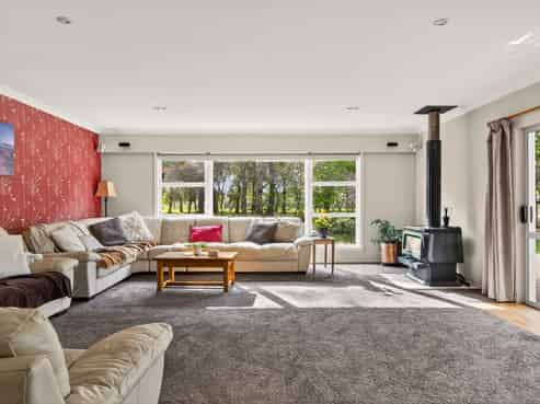 8 Ingram Road, Waerengaahika