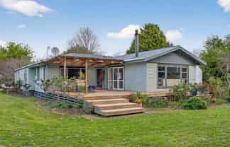 8 Ingram Road, Waerengaahika