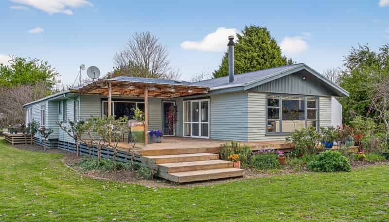 8 Ingram Road, Waerengaahika