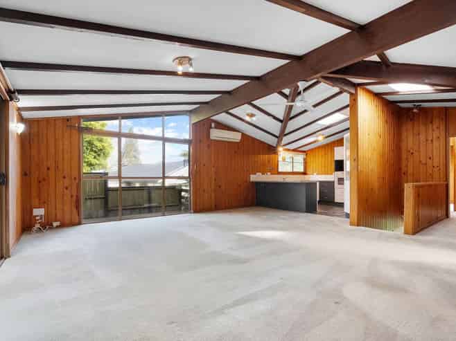 13 Reynolds Place, Torbay