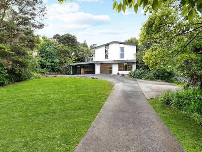 13 Reynolds Place, Torbay