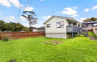 49-51 Meadowvale Rise, Titirangi