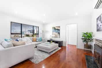 RARE OPPORTUNITY - PRIME COMMERCIAL SPACE
