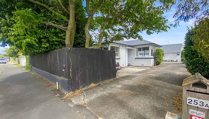 253 Ilam Road, Ilam