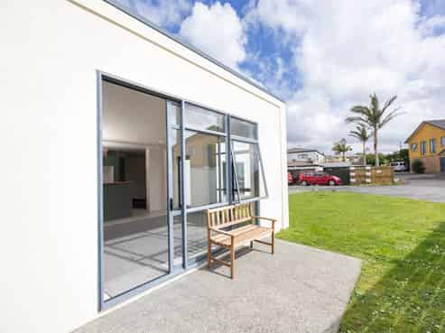 8a Charlenne Close, Ranui