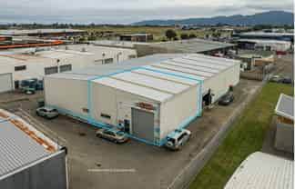 Industrial Warehouse For Lease