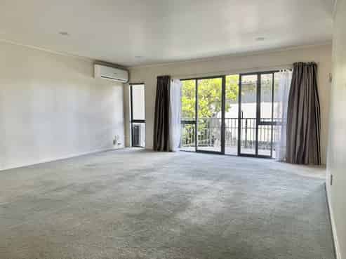 3/2 Onehunga Harbour Road, Onehunga