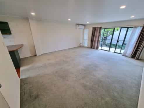 3/2 Onehunga Harbour Road, Onehunga