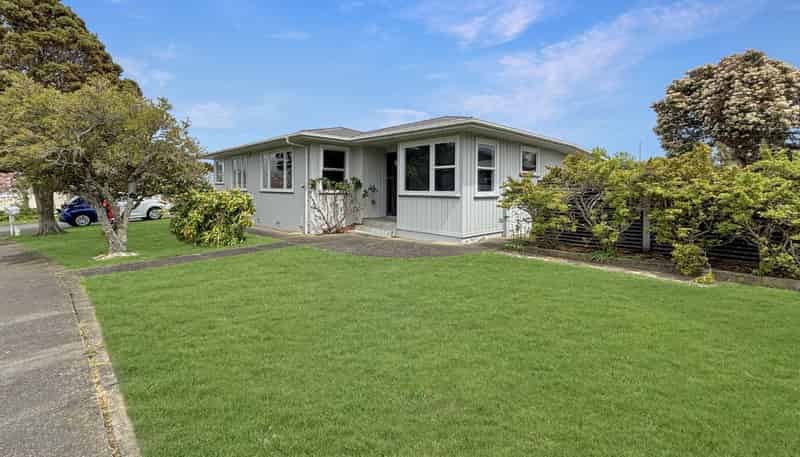 59a Parkland Crescent , Terrace End