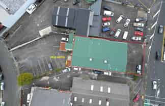 377M² BUILDING WITH 300M² YARD
