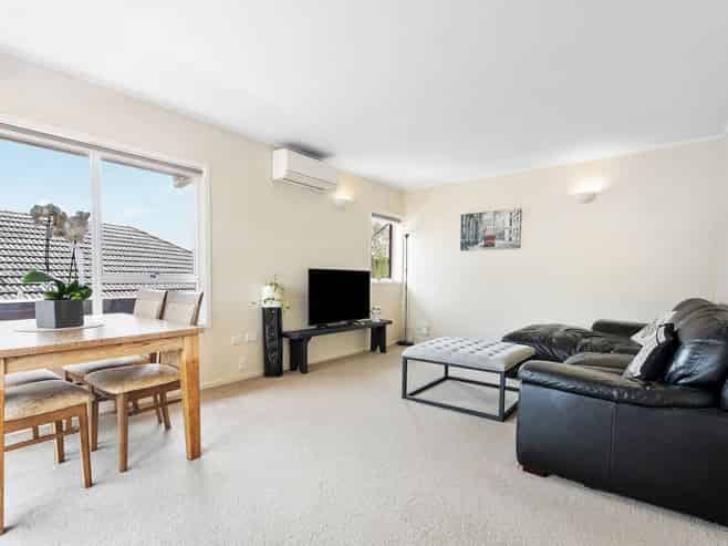 1/36 Halberg Street, Glenfield