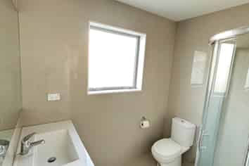 3A Lyren Place, Half Moon Bay