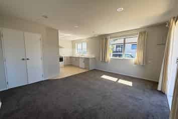 3A Lyren Place, Half Moon Bay
