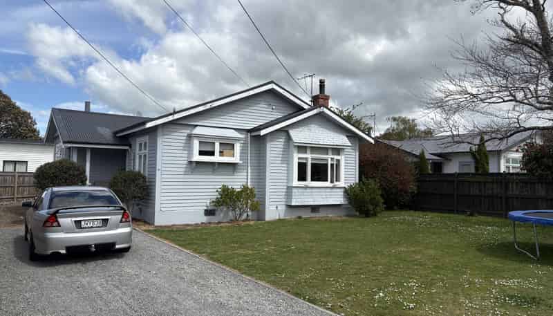 37 College Street, Masterton