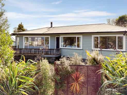 2/208 Tamamutu Street, Taupo